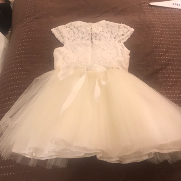 David Charles White Lace and tulle dress size 7 - Picture 4 of 5